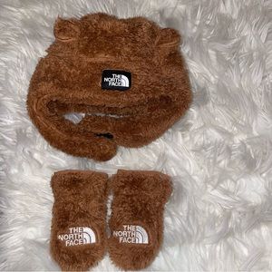 THE NORTH FACE hat and glove set baby 6-24M